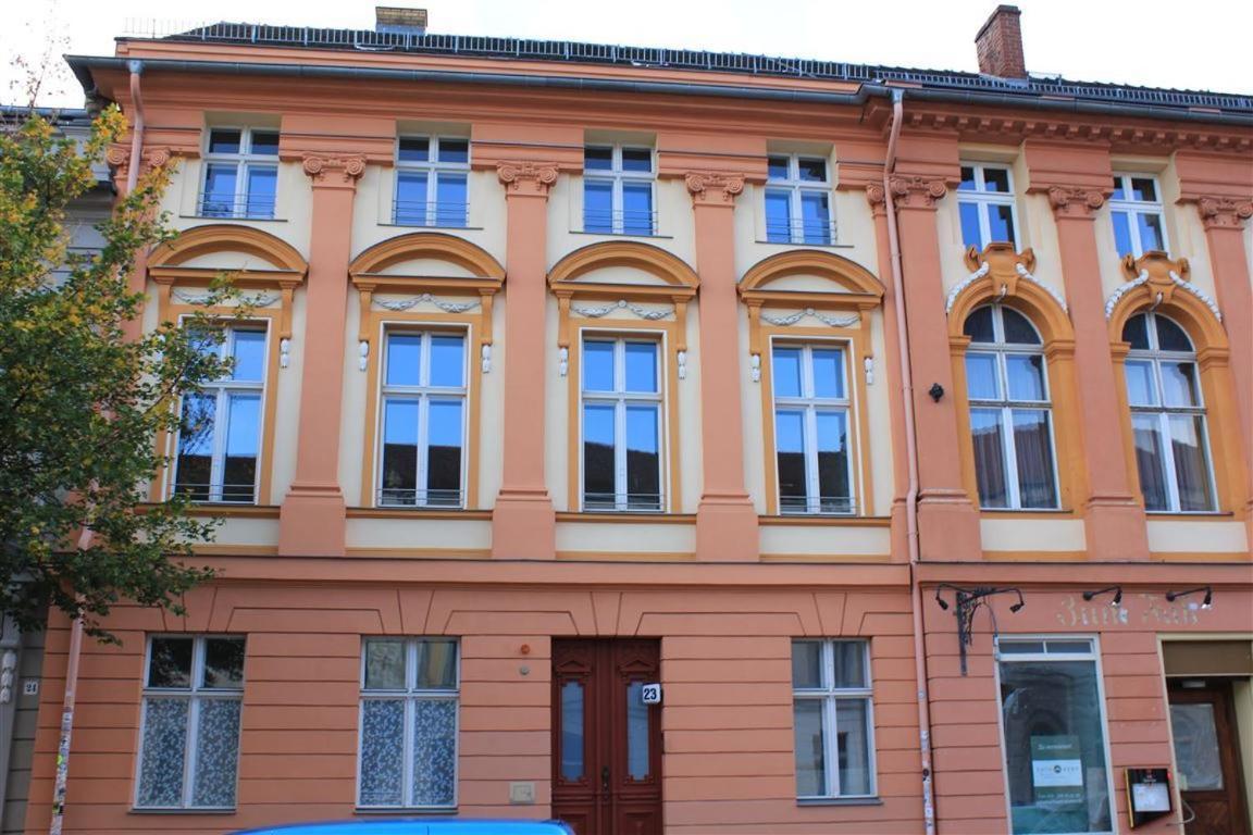 Studio Apartment Im Palais Fleur Blanche Потсдам Екстер'єр фото