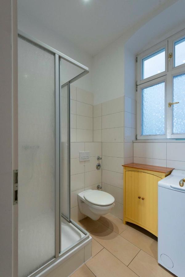 Studio Apartment Im Palais Fleur Blanche Потсдам Екстер'єр фото